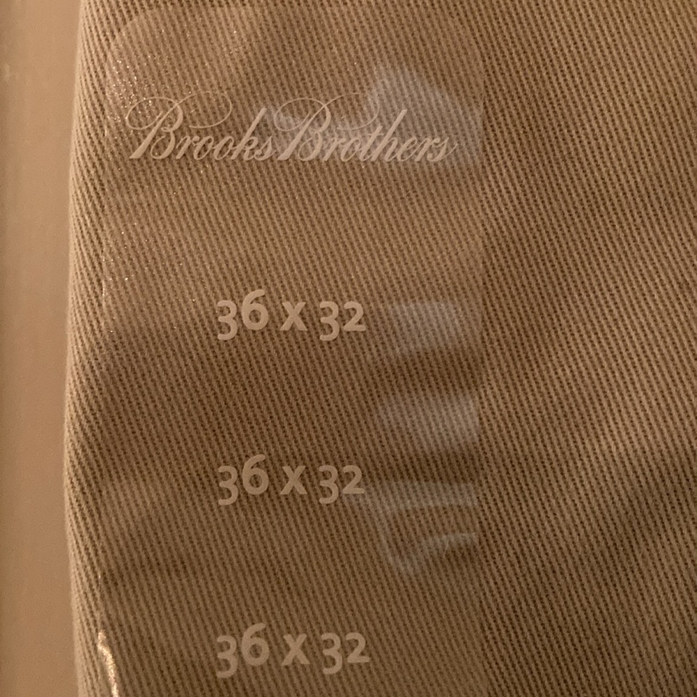 Brooks Brothers Men’s Kahki Pants - Picture 4 of 4